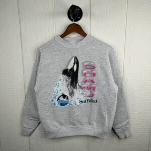 Vintage 90’s Tultex Seaworld Orca Graphic Crewneck Size Medium